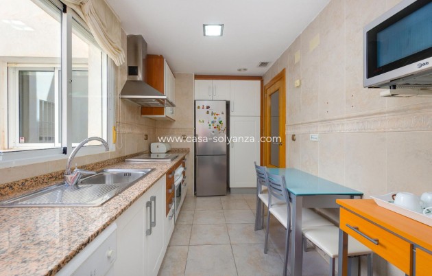 Reventa - Apartamento / piso - Torrevieja - Torrevieja Centro