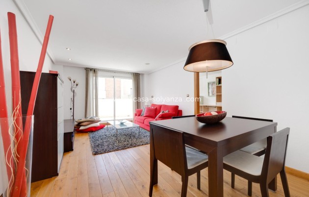 Reventa - Apartamento / piso - Torrevieja - Torrevieja Centro
