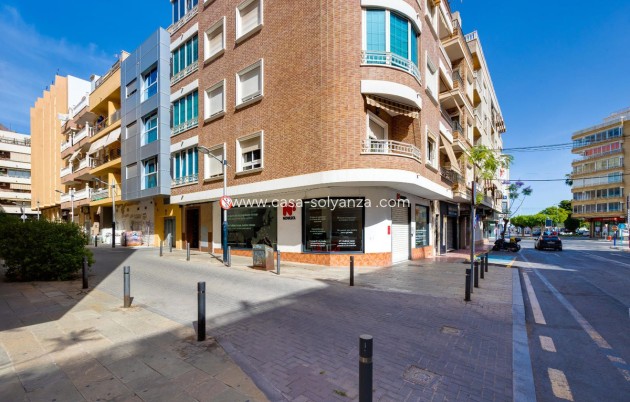 Reventa - Apartamento / piso - Torrevieja - Torrevieja Centro
