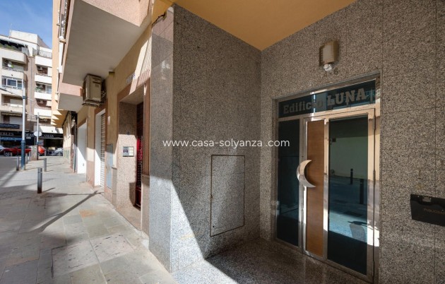 Reventa - Apartamento / piso - Torrevieja - Torrevieja Centro