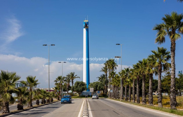 Resale - Apartment / flat - Torrevieja - Playa del Cura