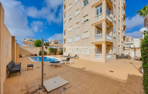 Revente - Appartement - Torrevieja - Torrevieja Centro