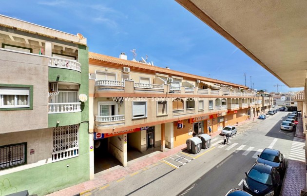 Resale - Apartment / flat - Torrevieja - Torrevieja Centro