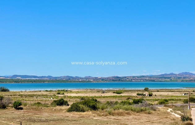 Resale - Apartment / flat - Torrevieja - Torrevieja Centro