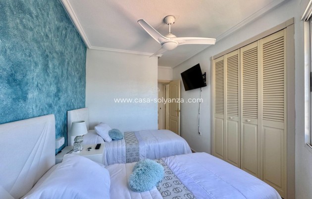 Resale - Apartment / flat - Torrevieja - Torrevieja Centro