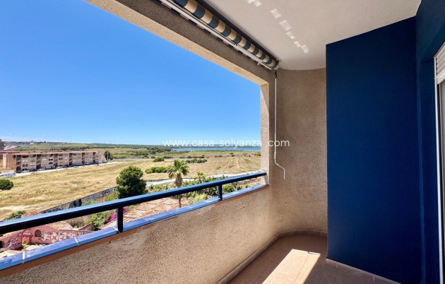 Resale - Apartment / flat - Torrevieja - Torrevieja Centro