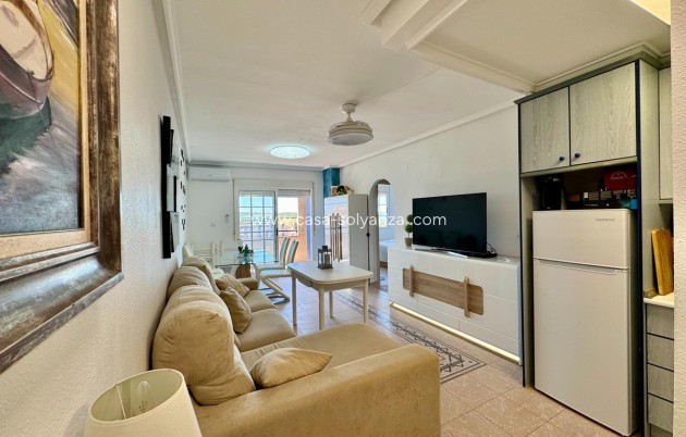 Resale - Apartment / flat - Torrevieja - Torrevieja Centro