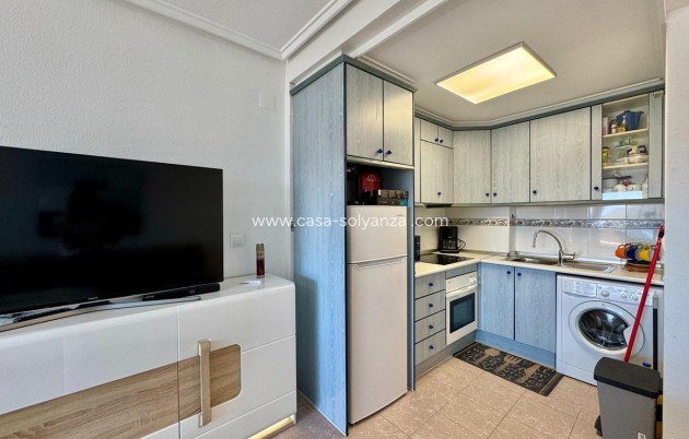 Resale - Apartment / flat - Torrevieja - Torrevieja Centro