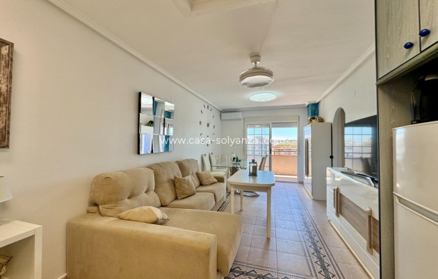 Resale - Apartment / flat - Torrevieja - Torrevieja Centro