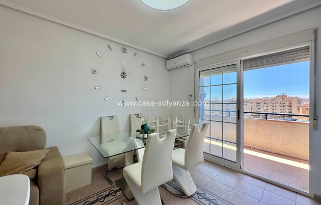 Resale - Apartment / flat - Torrevieja - Torrevieja Centro