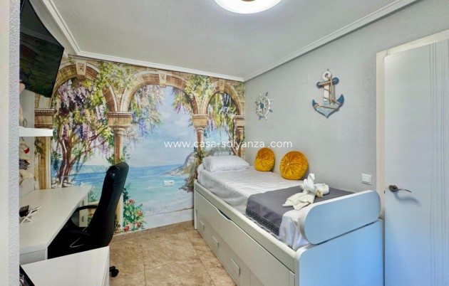 Wiederverkauf - Wohnung - Torrevieja - Torrevieja Centro