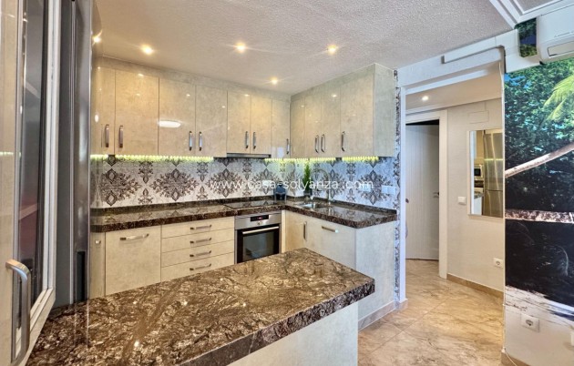 Wiederverkauf - Wohnung - Torrevieja - Torrevieja Centro