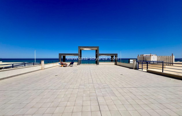 Wiederverkauf - Wohnung - Torrevieja - Torrevieja Centro