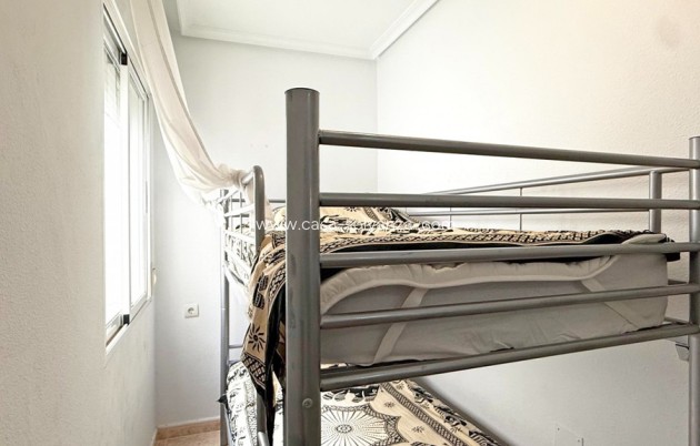 Resale - Apartment / flat - Torrevieja - Torrevieja Centro