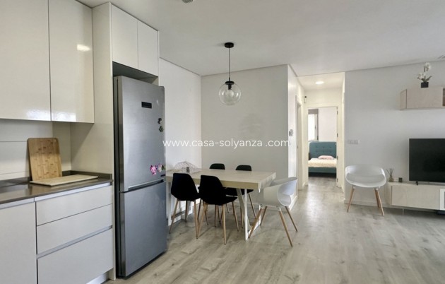 Resale - Apartment / flat - Orihuela - Villamartin
