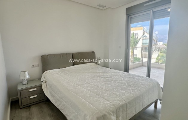 Resale - Apartment / flat - Orihuela - Villamartin