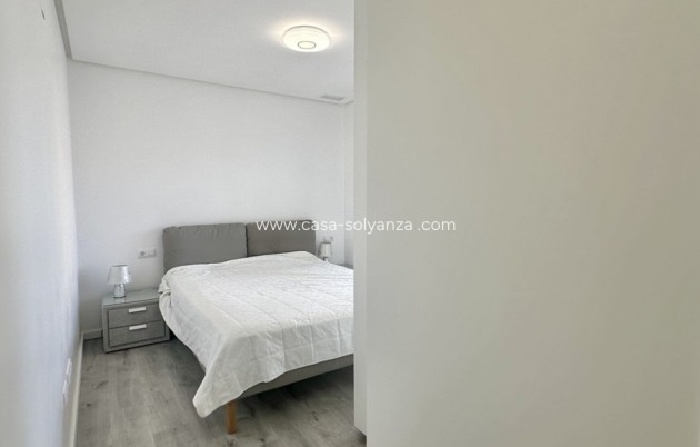 Resale - Apartment / flat - Orihuela - Villamartin