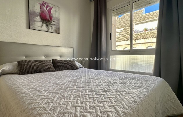 Resale - Apartment / flat - Torrevieja - Torrevieja Centro