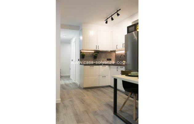 Herverkoop - Appartement / flat - Torrevieja - Torrevieja Centro
