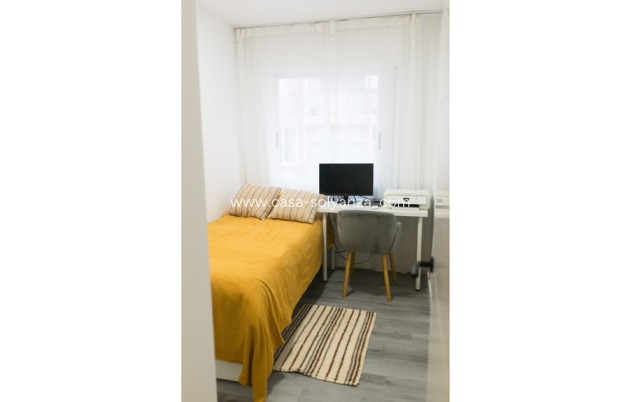 Herverkoop - Appartement / flat - Torrevieja - Torrevieja Centro
