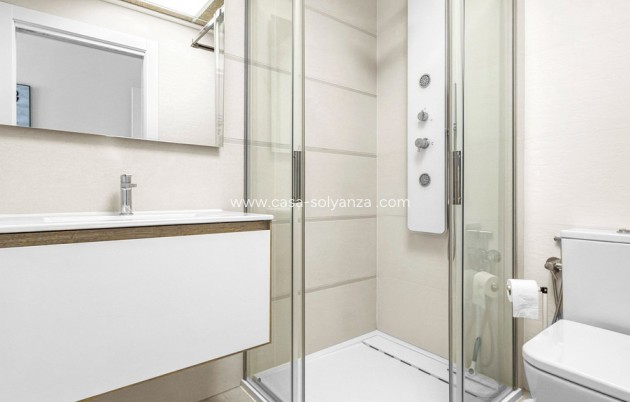 Reventa - Apartamento / piso - Torrevieja - Torrevieja Centro