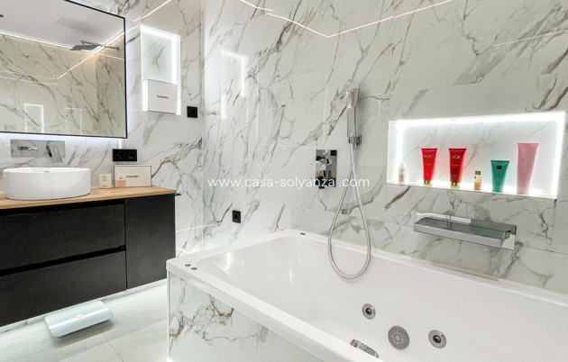 Herverkoop - Appartement / flat - Torrevieja - Torrevieja Centro