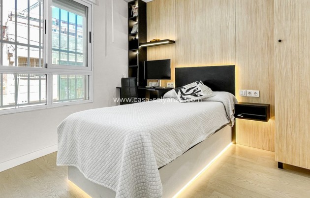Herverkoop - Appartement / flat - Torrevieja - Torrevieja Centro