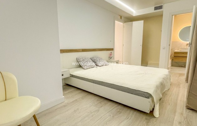Reventa - Apartamento / piso - Torrevieja - Torrevieja Centro