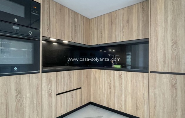 Resale - Apartment / flat - Orihuela - Punta Prima