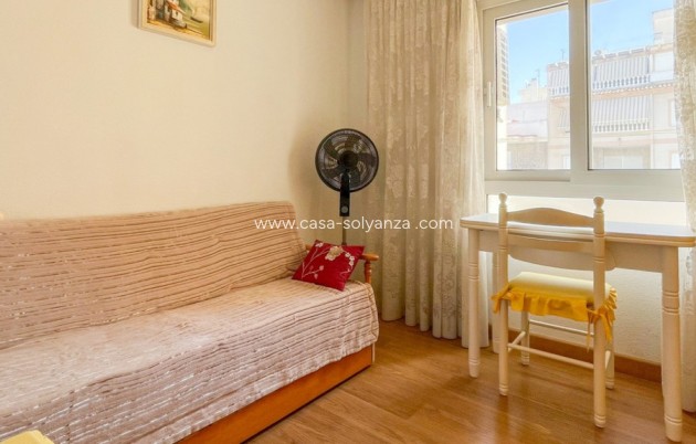 Reventa - Apartamento / piso - Torrevieja - Torrevieja Centro