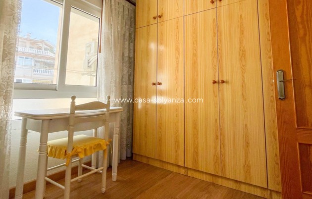 Reventa - Apartamento / piso - Torrevieja - Torrevieja Centro