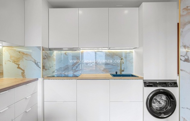 Resale - Apartment / flat - Orihuela - Punta Prima