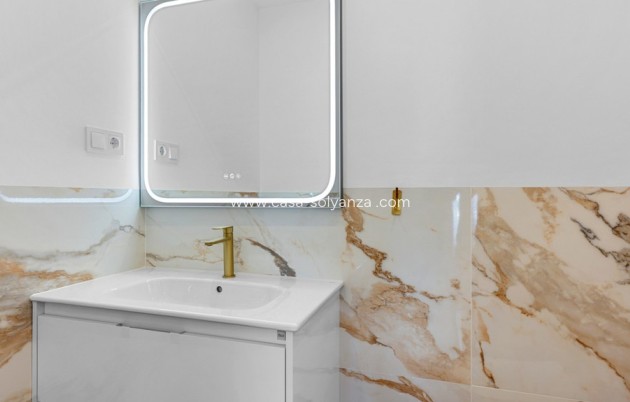 Resale - Apartment / flat - Orihuela - Punta Prima