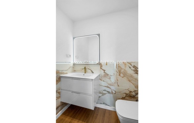 Resale - Apartment / flat - Orihuela - Punta Prima