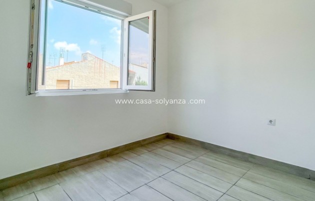 Resale - Apartment / flat - Torrevieja - Torrevieja Centro