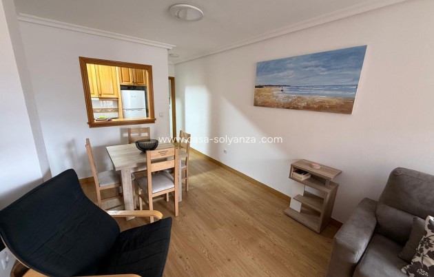 Resale - Apartment / flat - Torrevieja - Torrevieja Centro