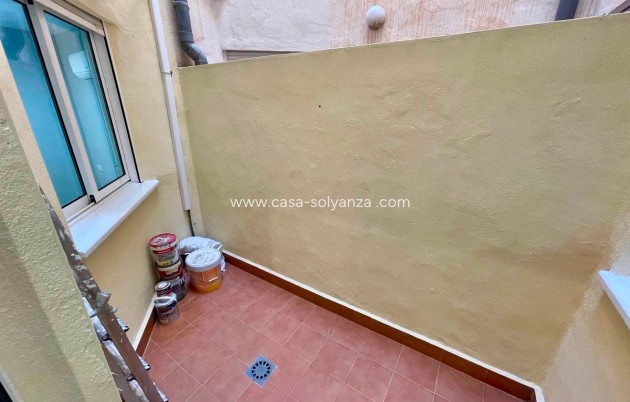 Resale - Apartment / flat - Torrevieja - Torrevieja Centro