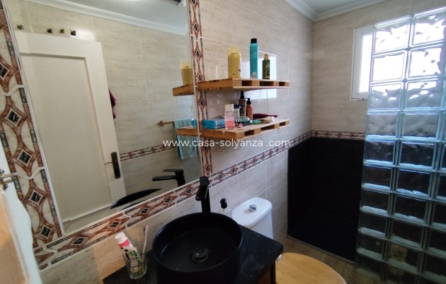 Resale - Apartment / flat - Torrevieja - Torrevieja Centro