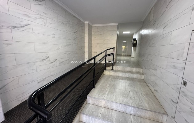 Revente - Appartement - Torrevieja - Torrevieja Centro