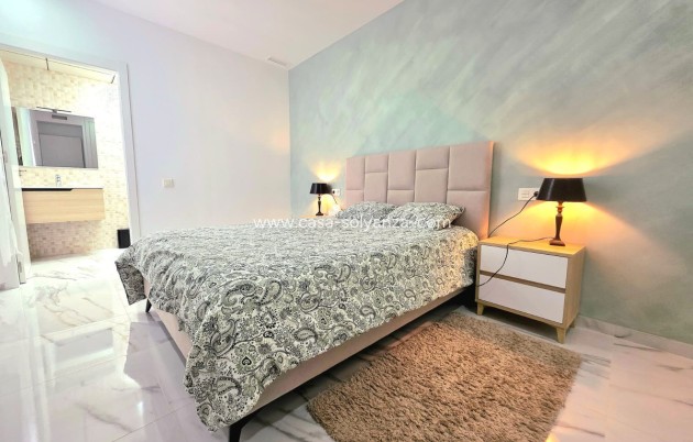 Herverkoop - Appartement / flat - Torrevieja - Torrevieja Centro