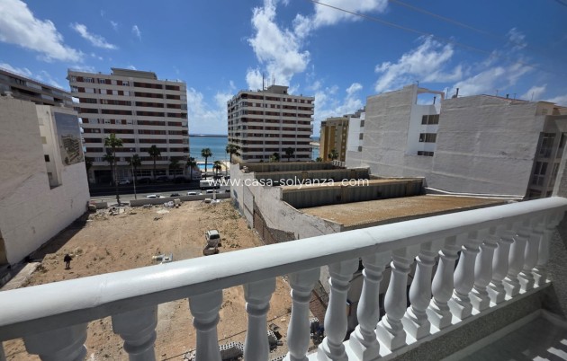 Resale - Apartment / flat - Torrevieja - Torrevieja Centro