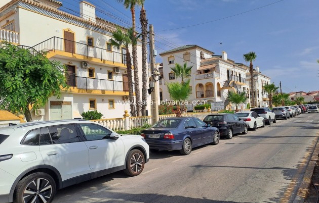Herverkoop - Appartement / flat - Torrevieja - La Mata