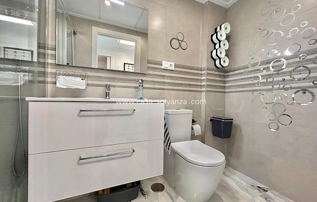 Herverkoop - Appartement / flat - Orihuela - Villamartin