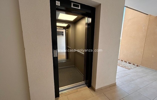 Herverkoop - Appartement / flat - Orihuela - Villamartin