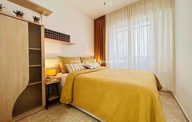 Reventa - Apartamento / piso - Torrevieja - Torrevieja Centro
