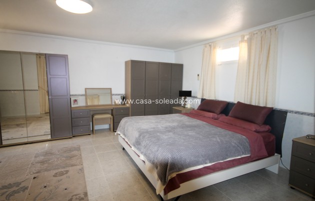 Resale - Villa - Orihuela Costa - Costa Blanca