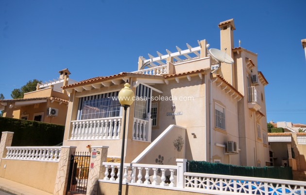 Resale - Villa - Orihuela Costa - Costa Blanca