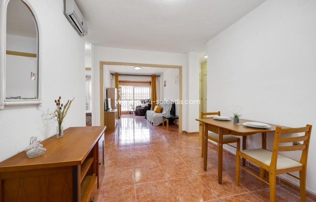 Wiederverkauf - Wohnung - Torrevieja - Playa De Los Naufragos