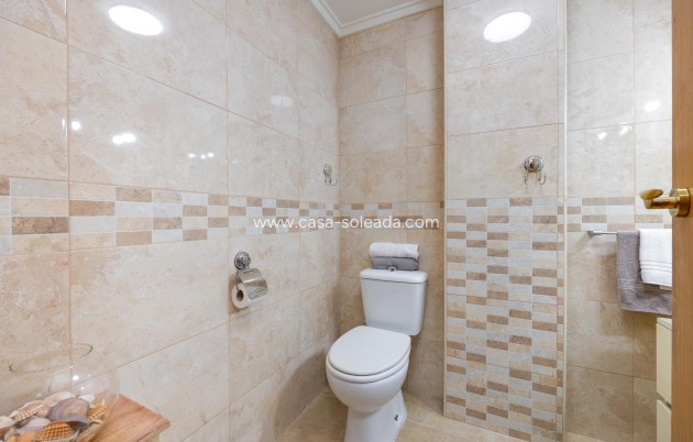 Wiederverkauf - Wohnung - Torrevieja - Playa De Los Naufragos