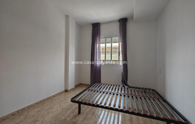 Resale - Apartment / flat - Torrevieja - Torrevieja Centro